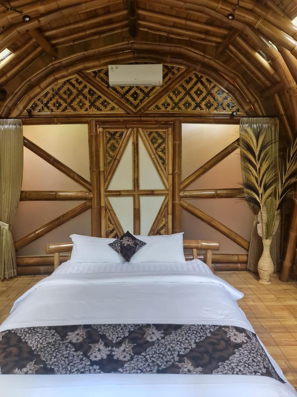 The Osing Bamboo Resort - A Liberta Collection Banyuwangi  Extérieur photo